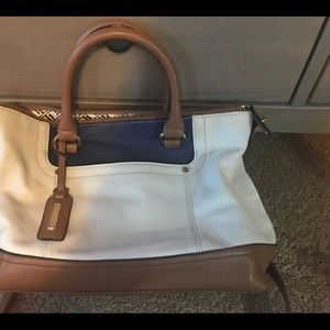 Tignanello Leather Purse/Handbag, NICE